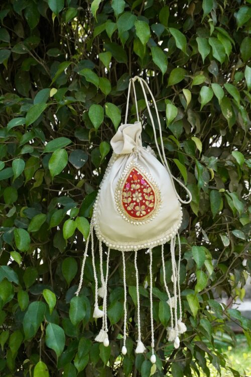 Ivory Silk Potli Bag with Red Paisley Motif - Image 5