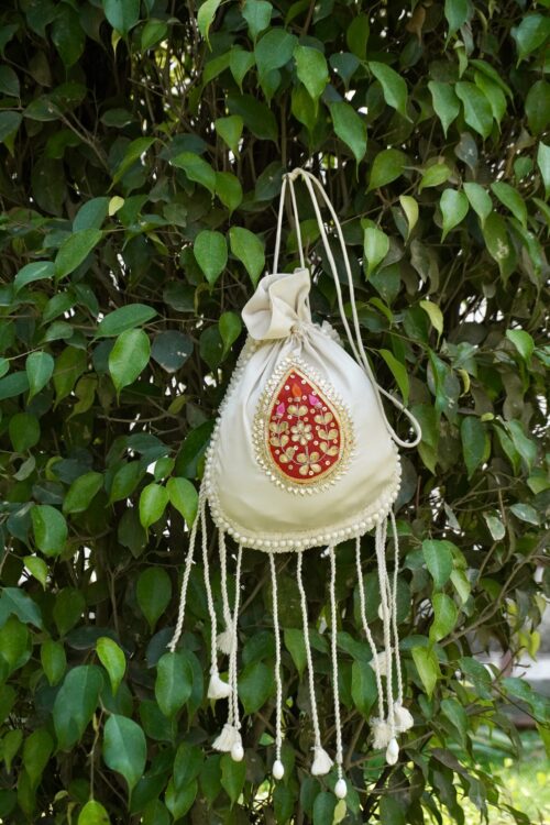 Ivory Silk Potli Bag with Red Paisley Motif - Image 4