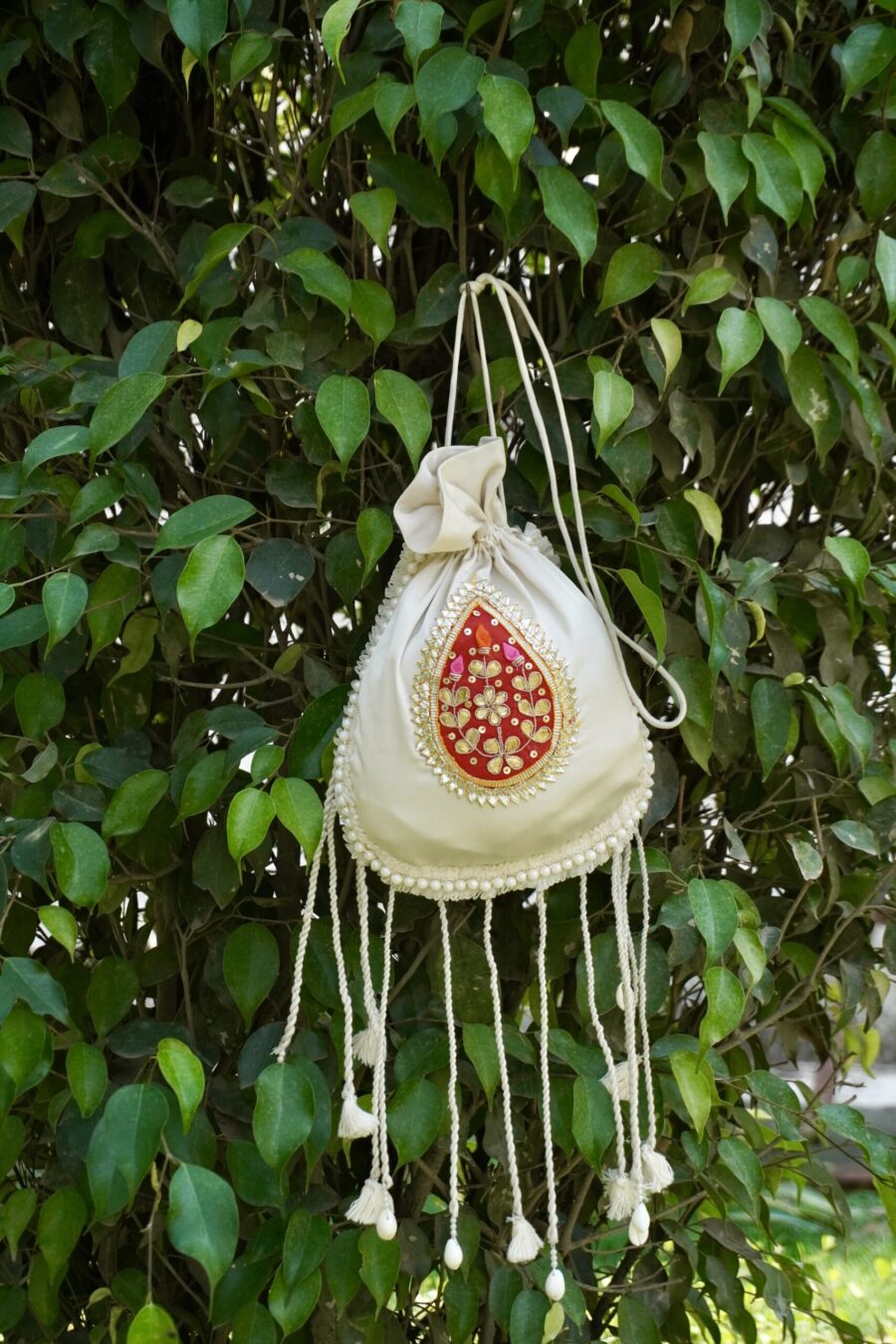 Ivory Silk Potli Bag with Red Paisley Motif - Image 4
