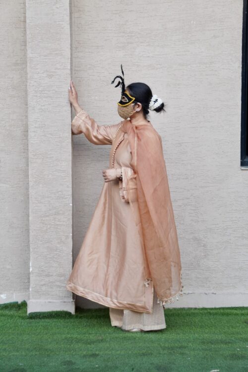 Modern Party Wear Suit - Image 3