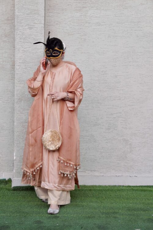 Modern Party Wear Suit - Image 6