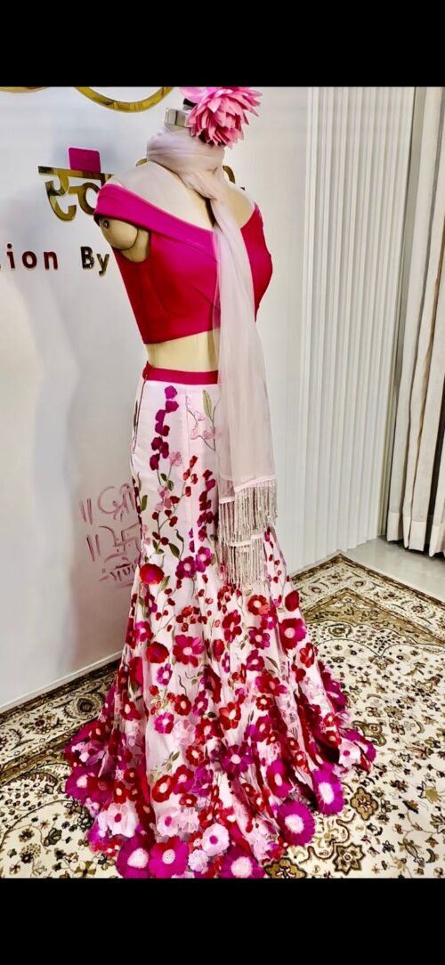 Pink blouse fish cut lehenga  3D flower work net dupatta - Image 5