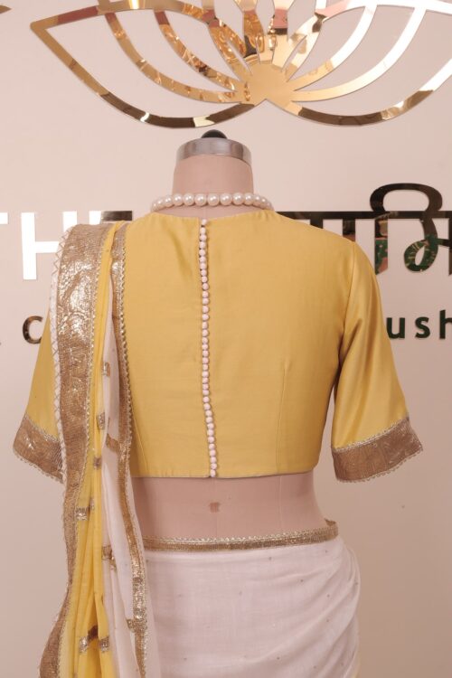 Royal Elegant Yellow Saree with Pink Bandhani Dupatta - Image 2