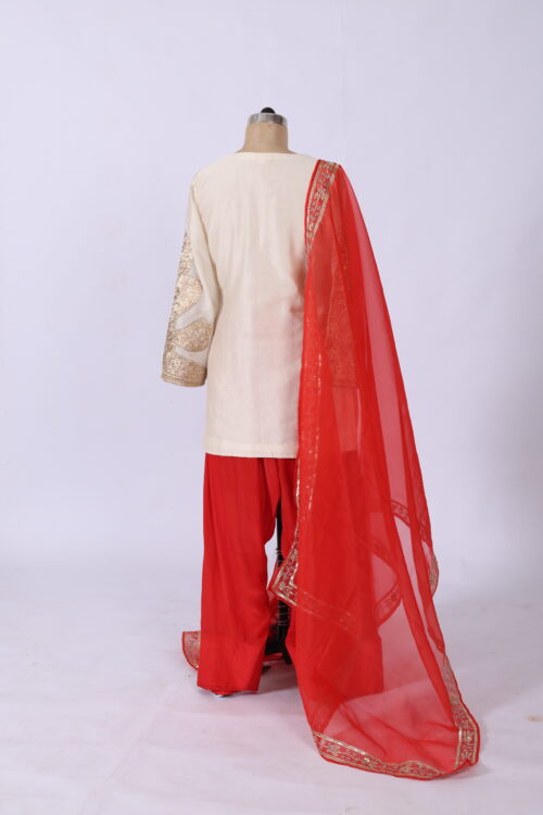 Off-White Kurta with Gota Patchwork & Red Crepe Farshi Salwar with Handwork Dupatta | Theswamini - Image 3